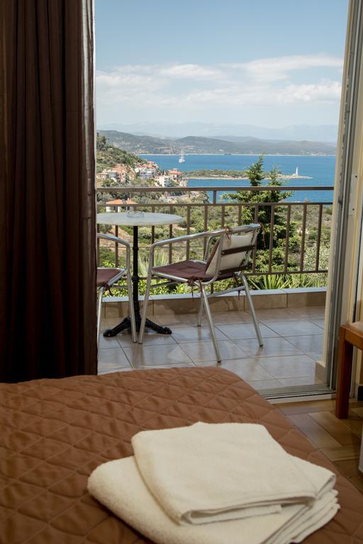 Hotel Milton Mavrovoúnion Екстериор снимка
